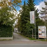 Piste Und Pedale , Deine Bude-dein Abenteuer