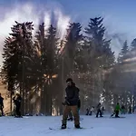 Daire Piste Und Pedale , Deine Bude-dein Abenteuer