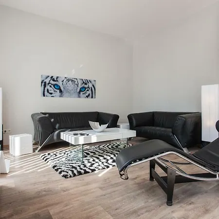 Piste Und Pedale , Deine Bude-dein Abenteuer * Winterberg