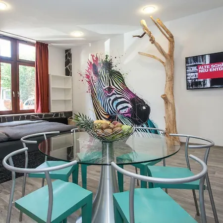 Piste Und Pedale , Deine Bude-dein Abenteuer Winterberg