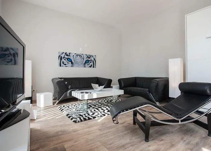 Piste Und Pedale , Deine Bude-dein Abenteuer * Winterberg