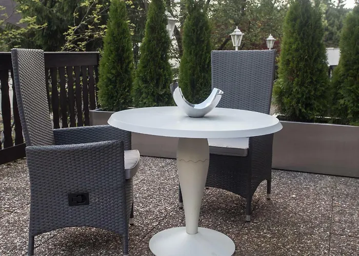 Piste Und Pedale , Deine Bude-dein Abenteuer *